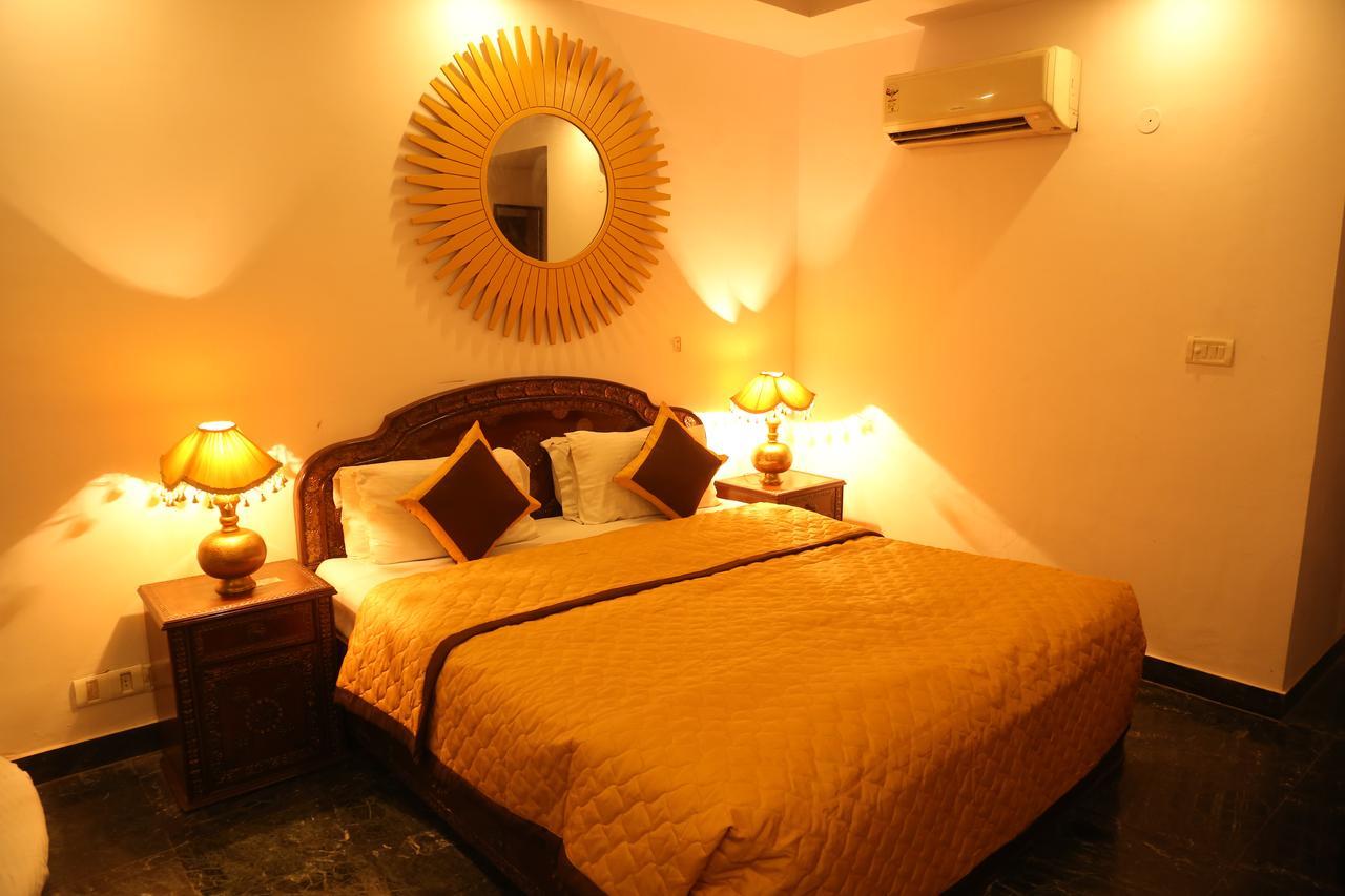 Kosi Magsons Resorts Vrindavan מראה חיצוני תמונה