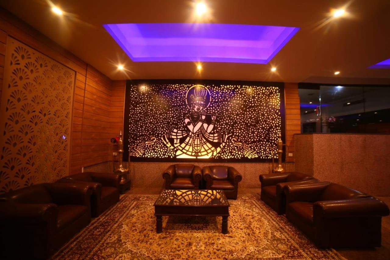 Kosi Magsons Resorts Vrindavan מראה חיצוני תמונה